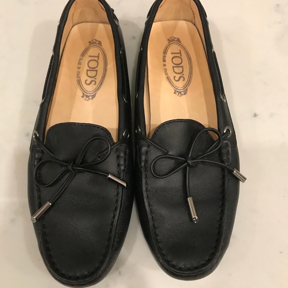 Tod's City Gommini Black Leather Driving Shoes - Picture 2 of 4